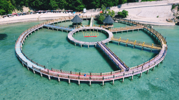 Eksotisme Keindahan Buton Selatan