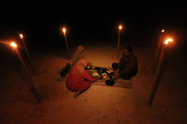 ROMANTIC DINNER DI PANTAI HONDUE